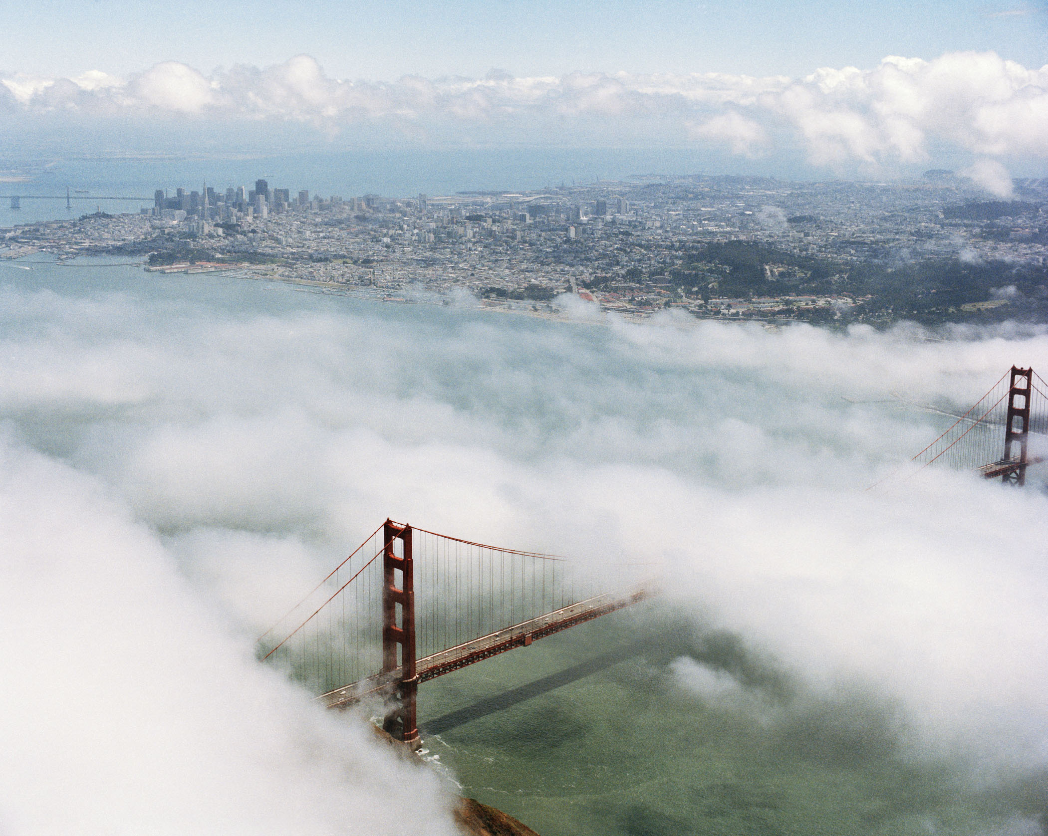 picture of Golden Gate Bridge shrouded in fog